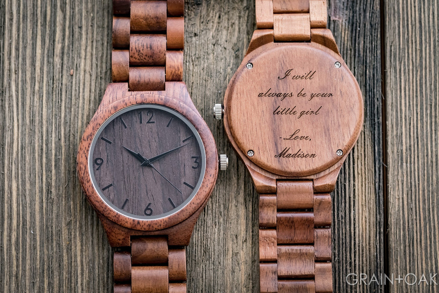 The Oliver Walnut | Set of 10 Groomsmen Watches Grain and Oak